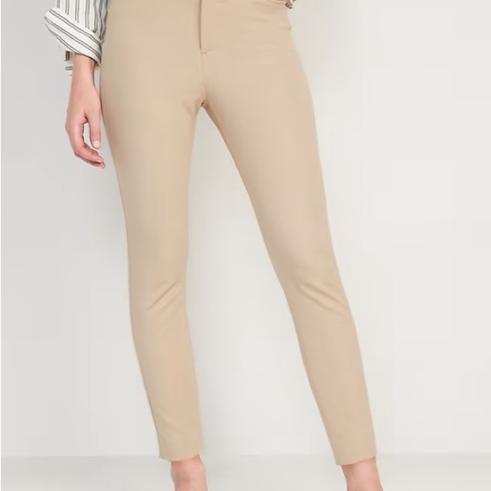 Old Navy Khaki High-Rise Pixie Pants